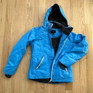 Women’s Insulated Ski Jacket – Ultimate Winter Gear